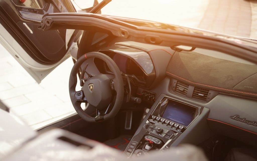 Lamborghini Aventador 2021 interior view showing trim – rental in Dubai