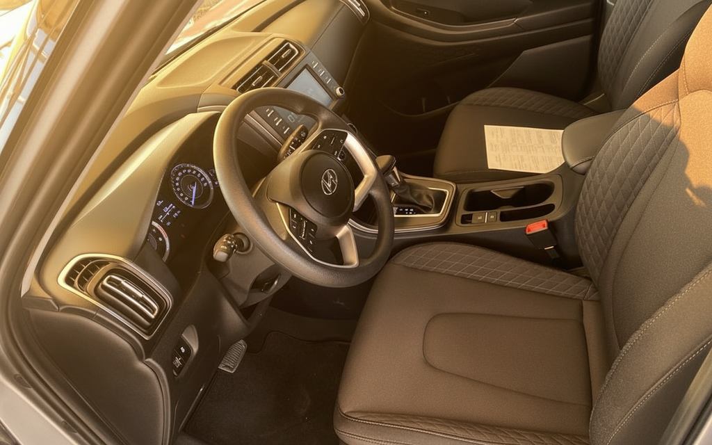 Hyundai Creta 2024 interior view showing trim – rental in Dubai
