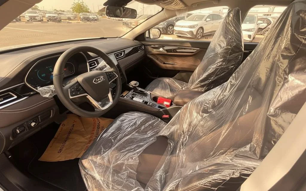 Jac J7 2023 interior view showing trim – rental in Dubai