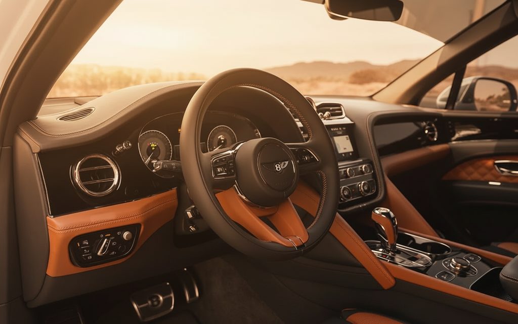 Bentley Bentayga 2023 interior view showing trim – rental in Dubai