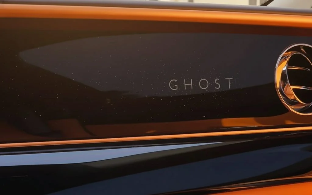 RollsRoyce Ghost 2022 interior view showing trim – rental in Dubai