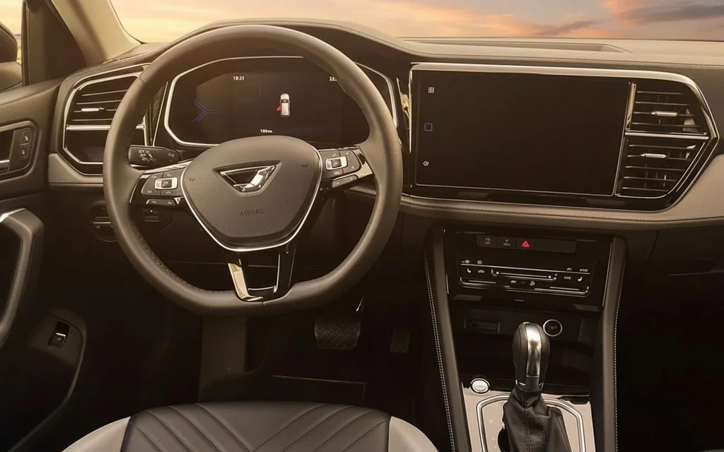 Volkswagen Jetta 2024 interior view showing trim