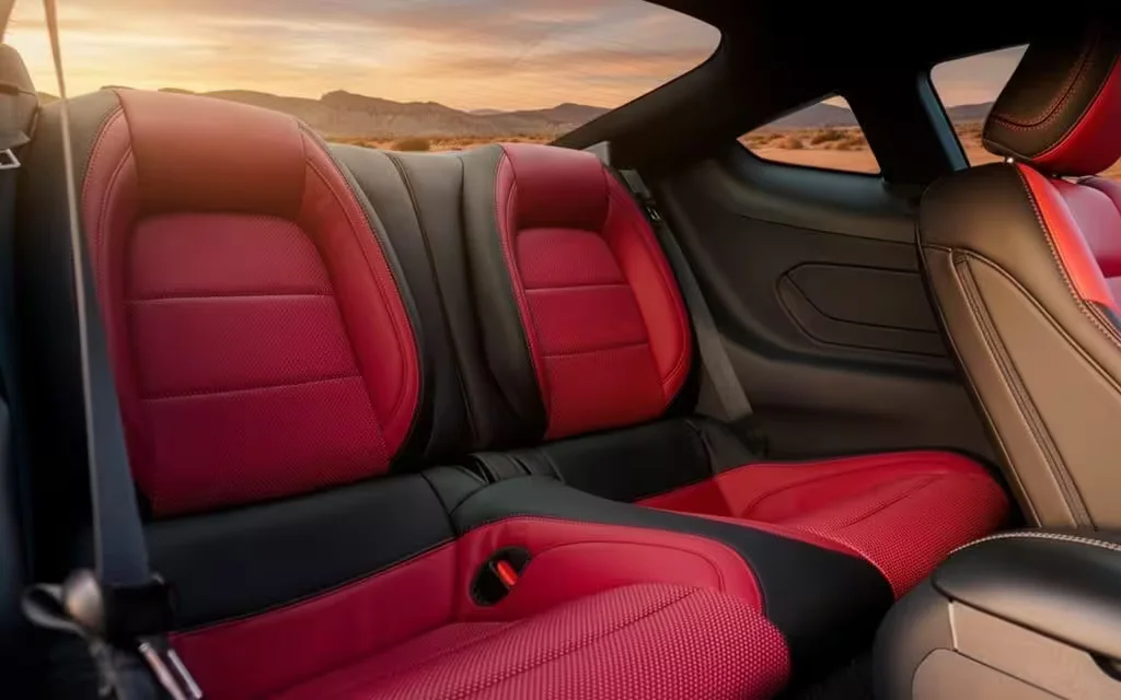 Ford Mustang 2024 leather seats and cabin – rental in Dubai