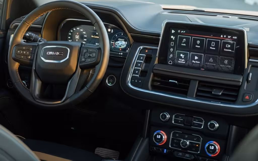 Gmc Yukon 2023 dashboard and infotainment – rental in Dubai