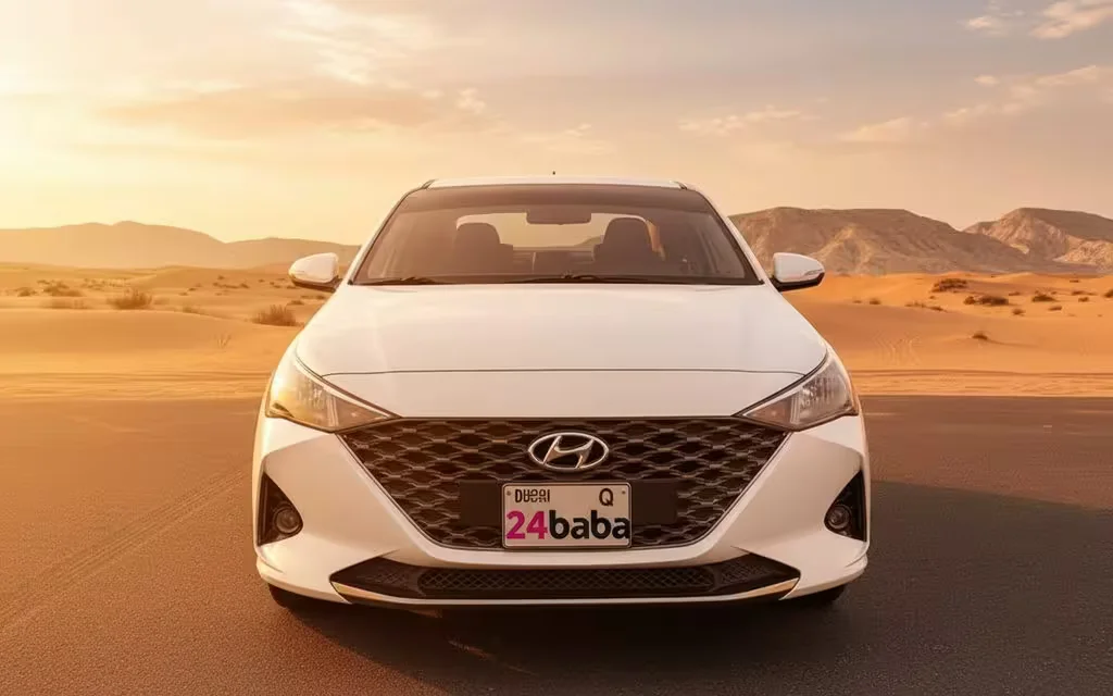 Hyundai Accent 2020 White front view with headlights