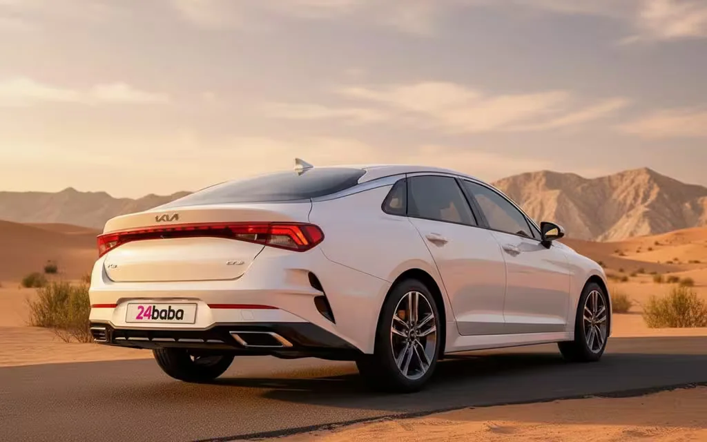 Kia K5 2022 White side profile