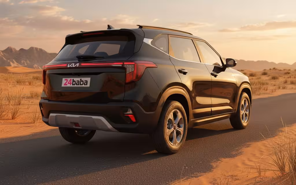 Kia Seltos 2025 Black rear view showing taillights