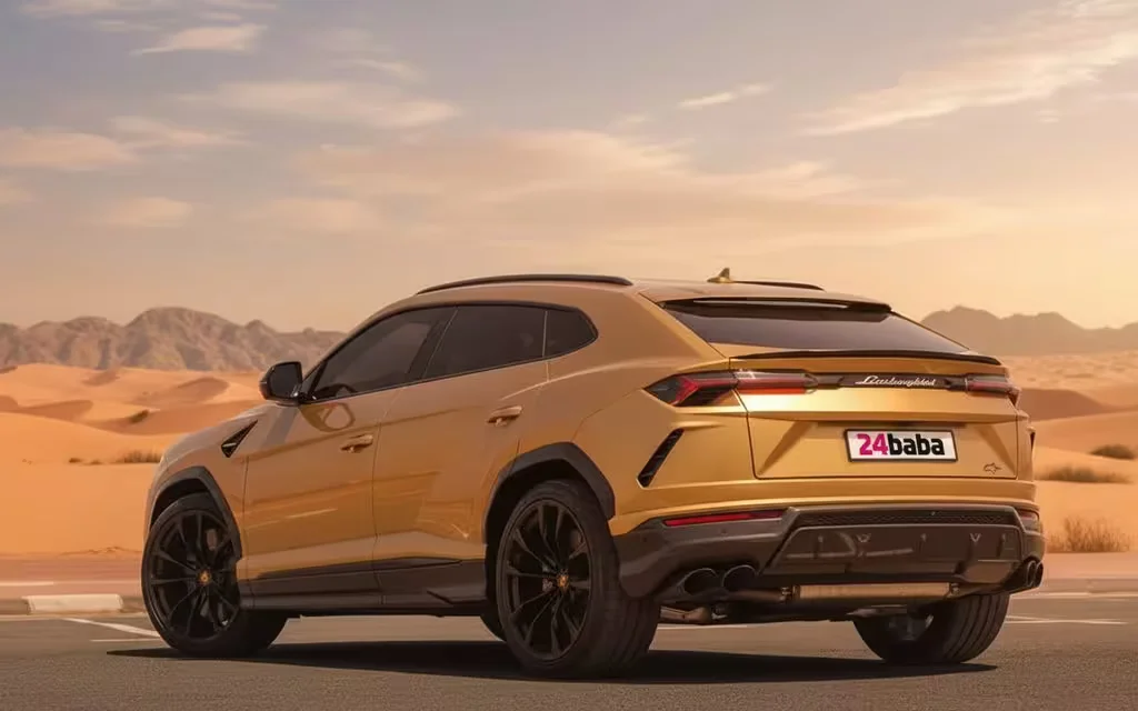 Lamborghini Urus 2022 Gold front view with headlights – rental in Dubai