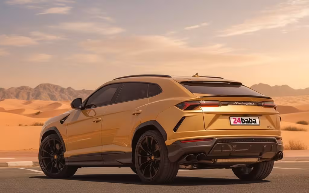 Lamborghini Urus 2022 Gold front view with headlights – rental in Dubai