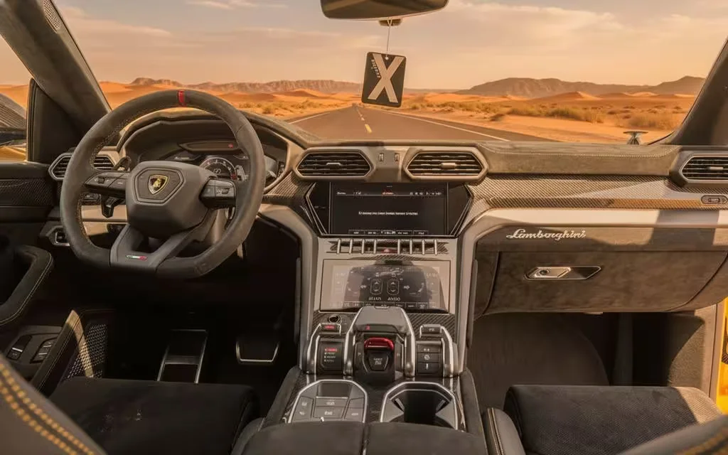 Lamborghini Urus 2024 dashboard and infotainment – rental in Dubai