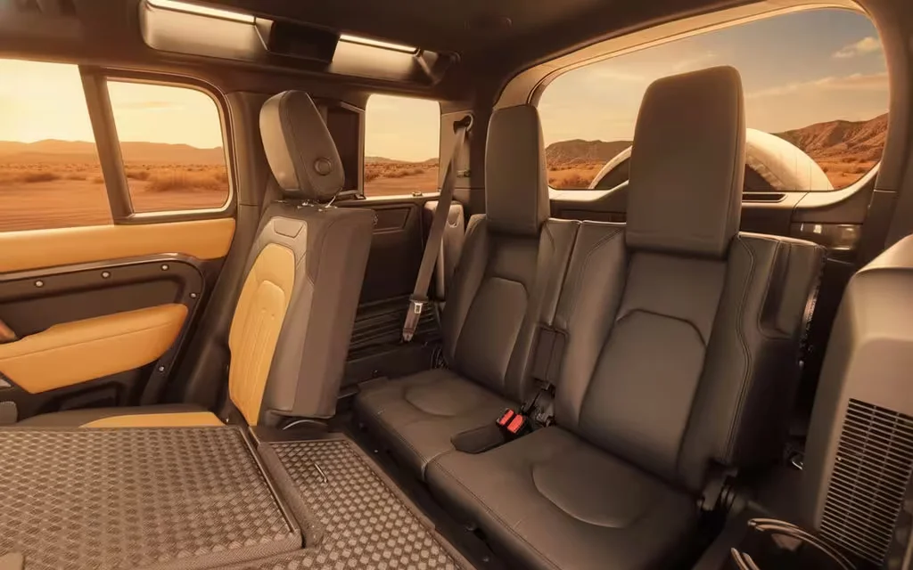 LandRover Defender 2024 leather seats and cabin