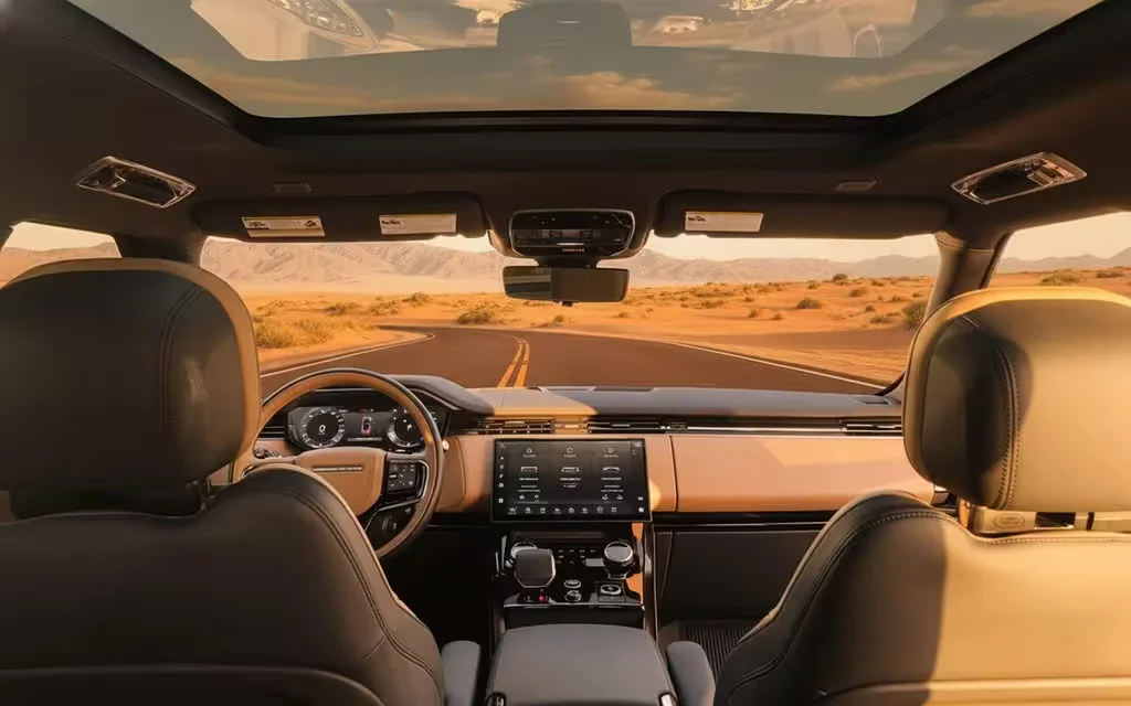 LandRover RangeRoverSport 2024 interior view showing trim – rental in Dubai
