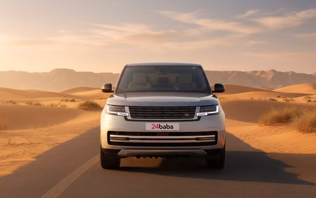 LandRover RangeRoverVogue 2025 Grey front view with headlights – rental in Dubai