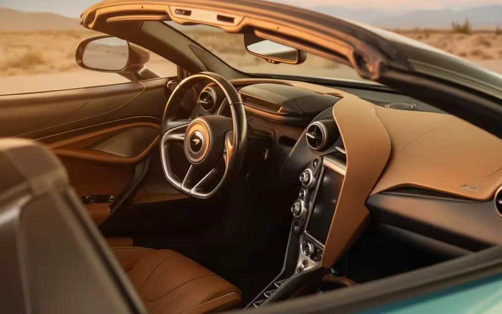 Mclaren 720S 2021 interior view showing trim – rental in Dubai