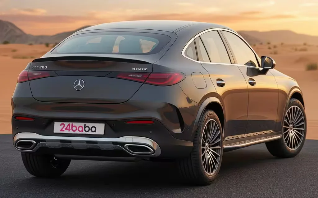 Mercedes Glc200 2025 Grey rear view showing taillights
