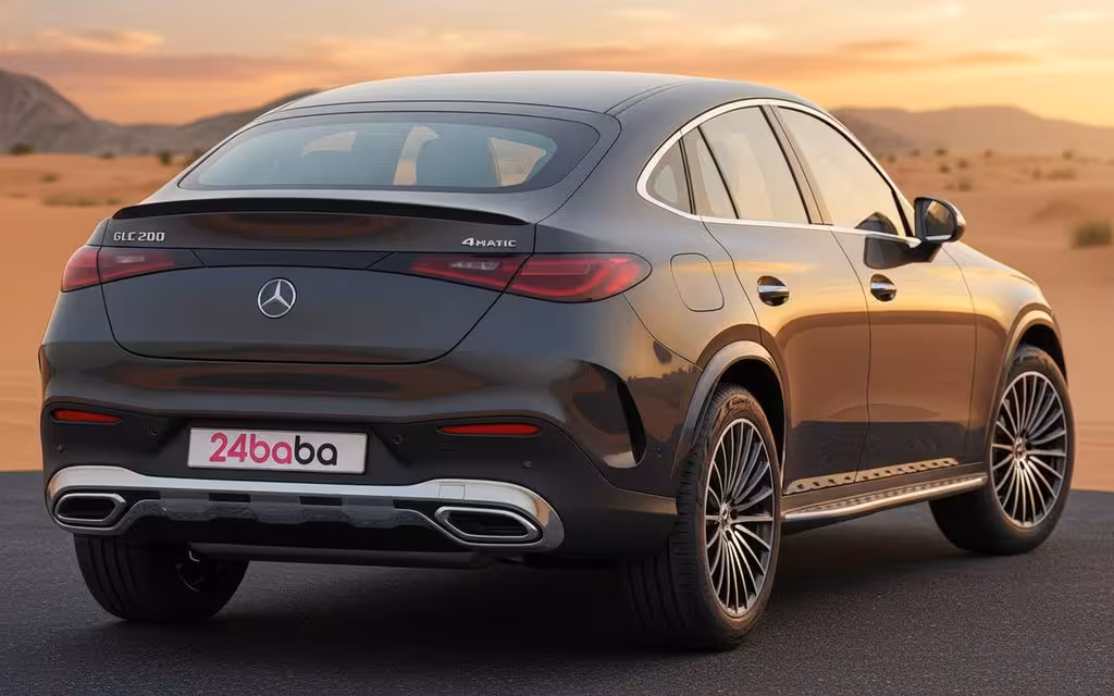 Mercedes Glc200 2025 Grey rear view showing taillights