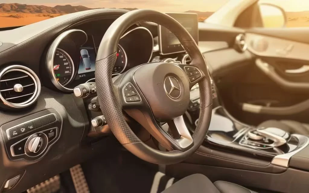 Mercedes Glc300 2021 interior view showing trim