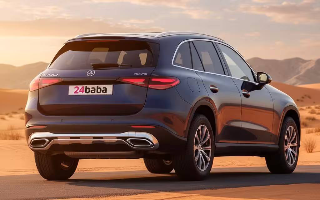 Mercedes Glc300 2024 Black rear view showing taillights