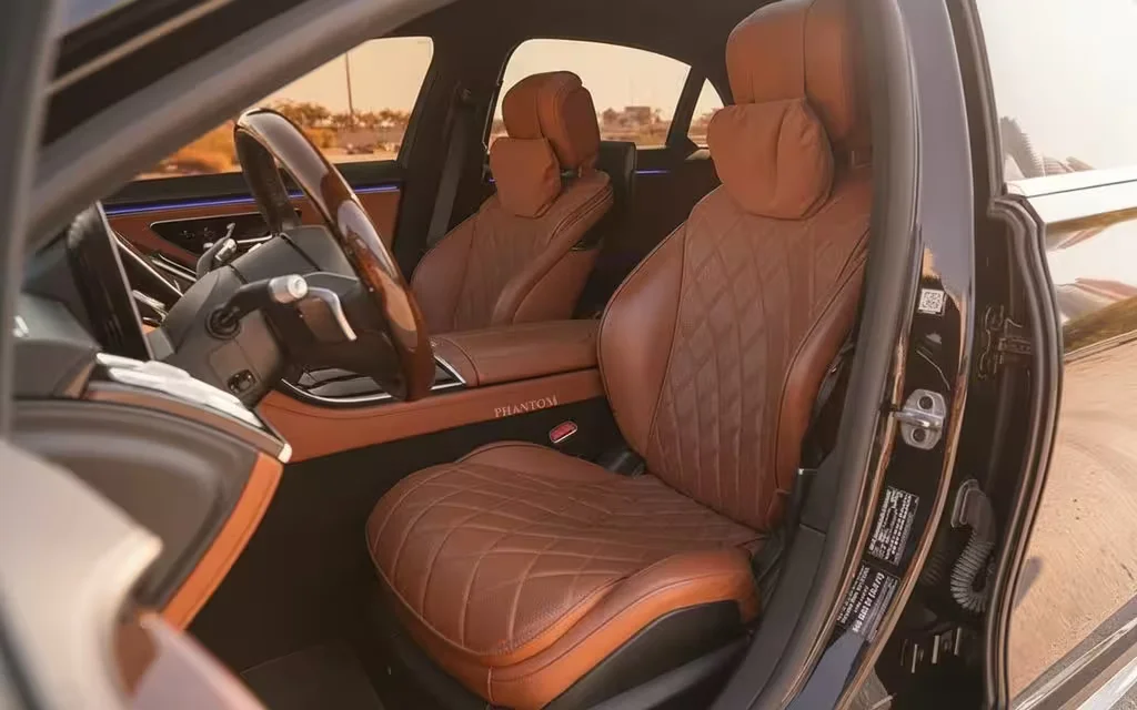 Mercedes S500 2021 leather seats and cabin – rental in Dubai