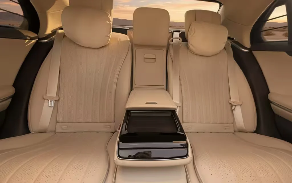 Mercedes S500 2021 leather seats and cabin – rental in Dubai