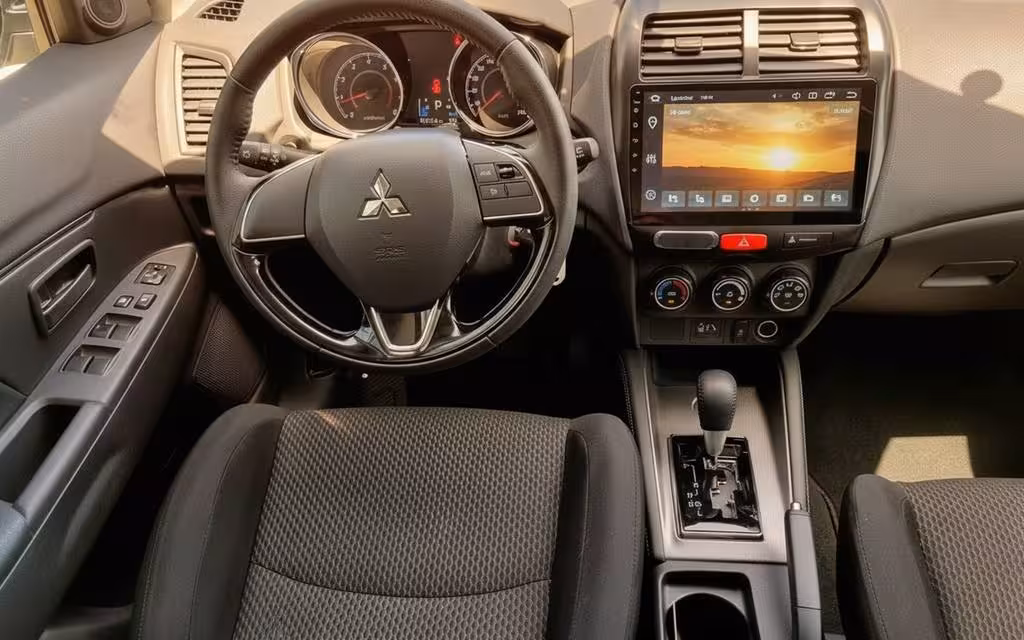 Mitsubishi Asx 2024 interior view showing trim – rental in Dubai