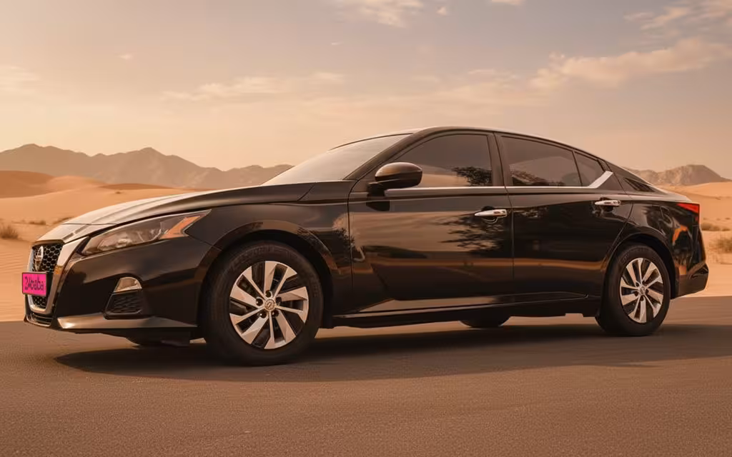 Nissan Altima 2022 Black side profile