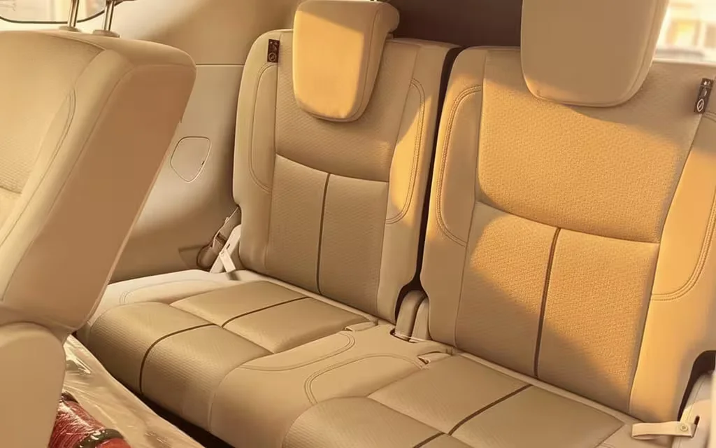Nissan X Terra 2023 leather seats and cabin – rental in Dubai