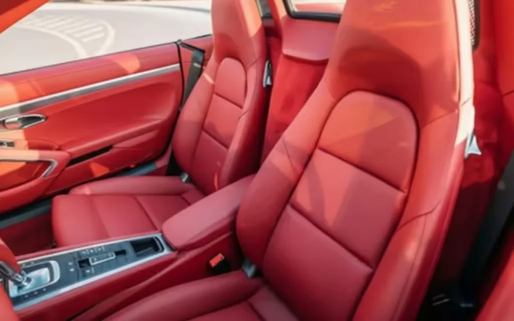 Porsche Boxster 2023 leather seats and cabin – rental in Dubai