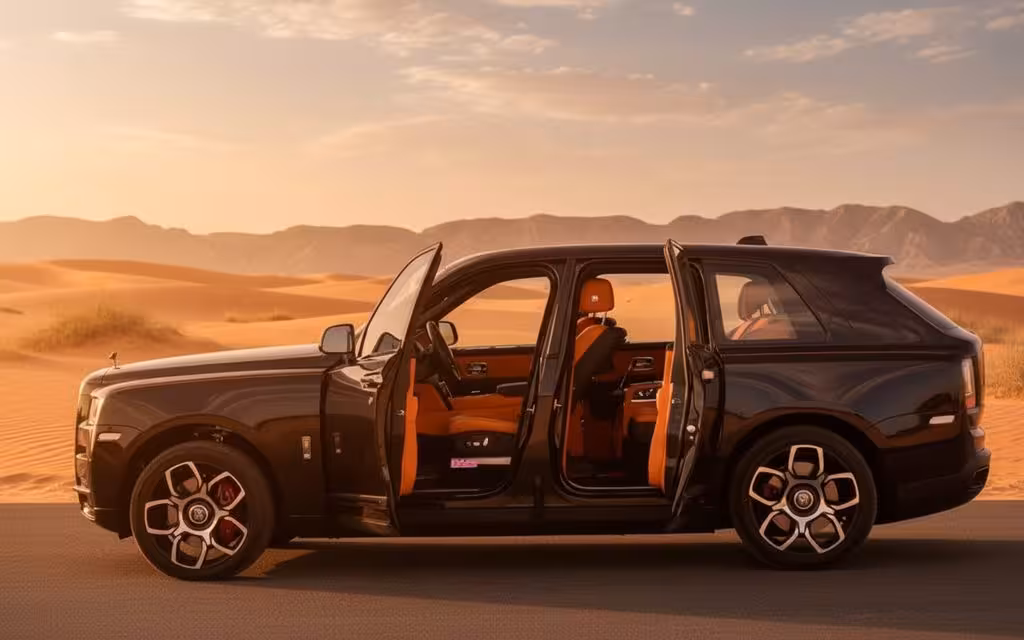 RollsRoyce Cullinan 2022 Black side profile – rental in Dubai