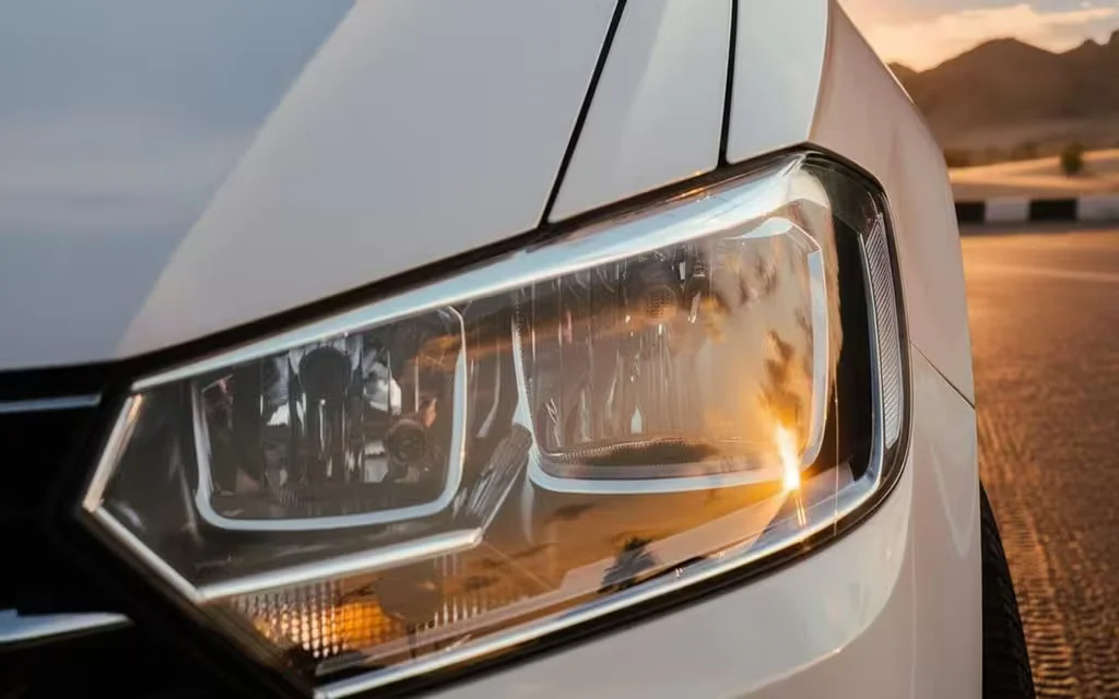 Volkswagen Bora 2022 White front view with headlights – rental in Dubai